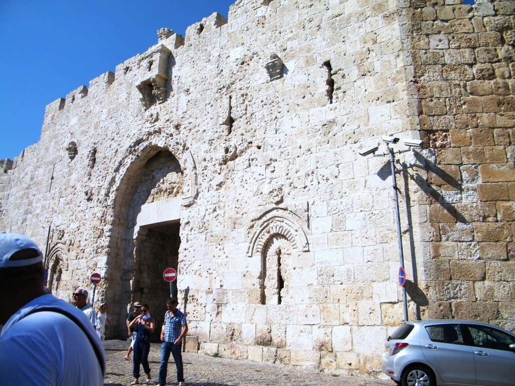 Pilato, Giuda e Matteo (V): Gerusalemme Porta di Sion