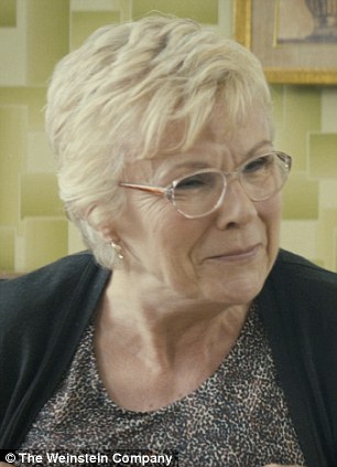 One chance:  Julie Walters la madre Yvonne