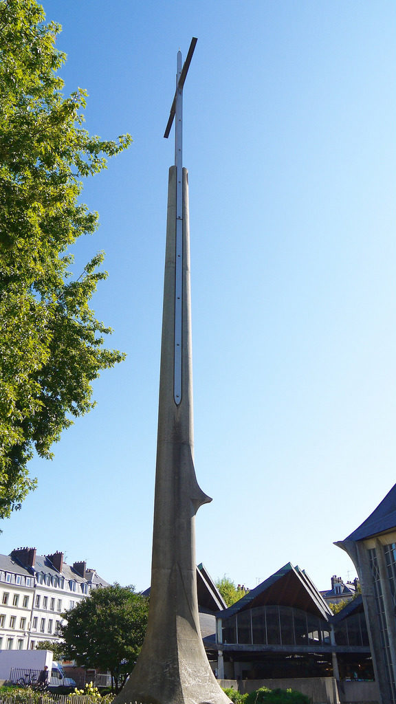 Rouen- Croce in Piazza del Mercato Vecchio, dove avvenne, il 30/5/1431, l'esecuzione di Jeanne