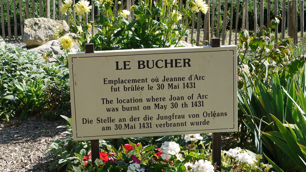 " Le Bucher"- Il Rogo - Rouen - Place du Vieux Marché